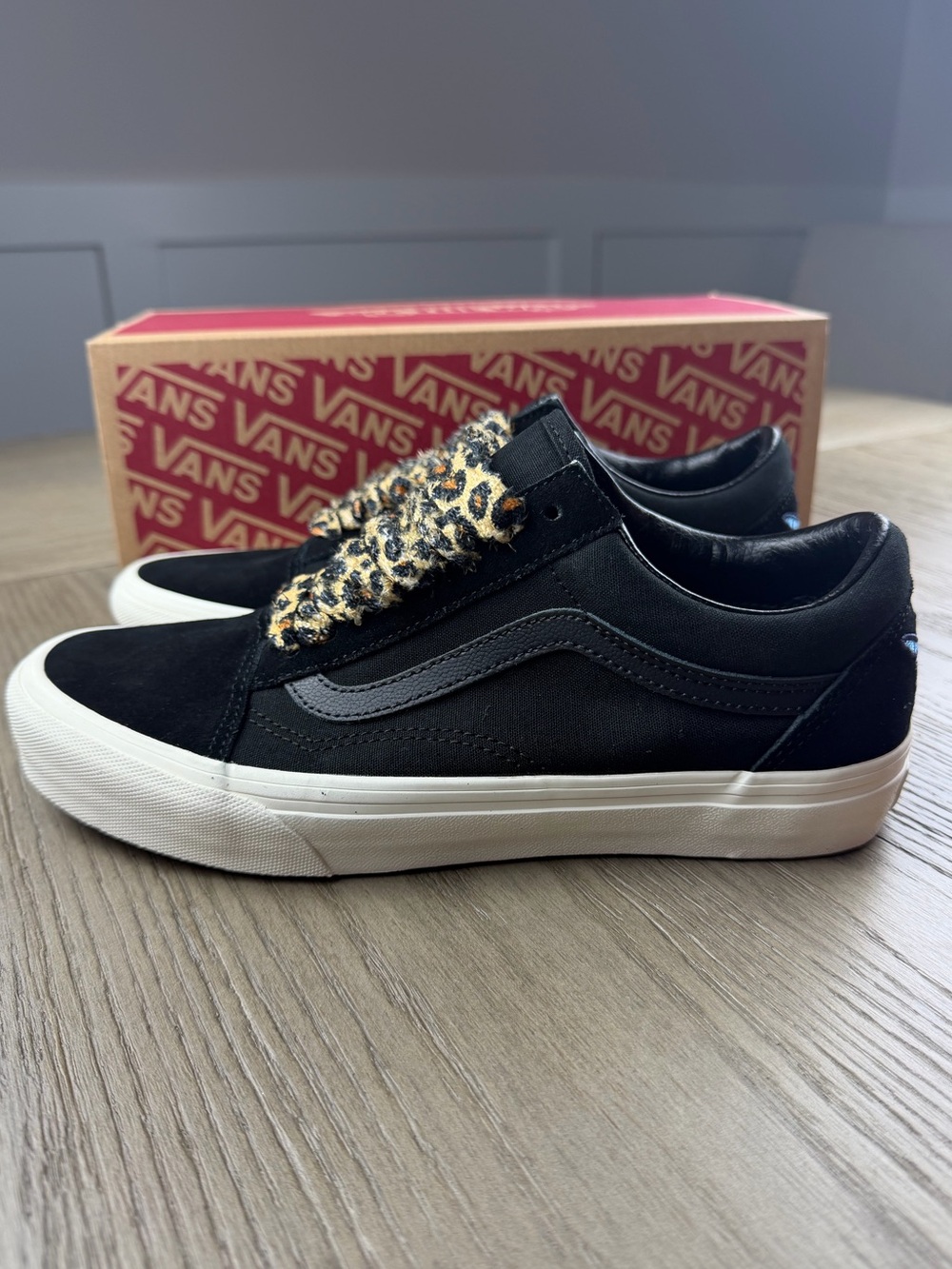 Vans Old Skool Low Top Sneakers. Y2K Cheetah/black. Women’s size 8.0. NIB.